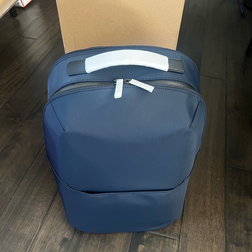 NWT Away Everywhere Zip Backpack - Navy - Picture 7 of 10